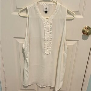 CAbi Women's Cream Sleeveless Blouse